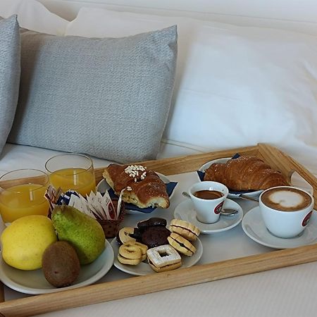 Hotel Villa Ambra ออร์เบเตลโล ภายนอก รูปภาพ