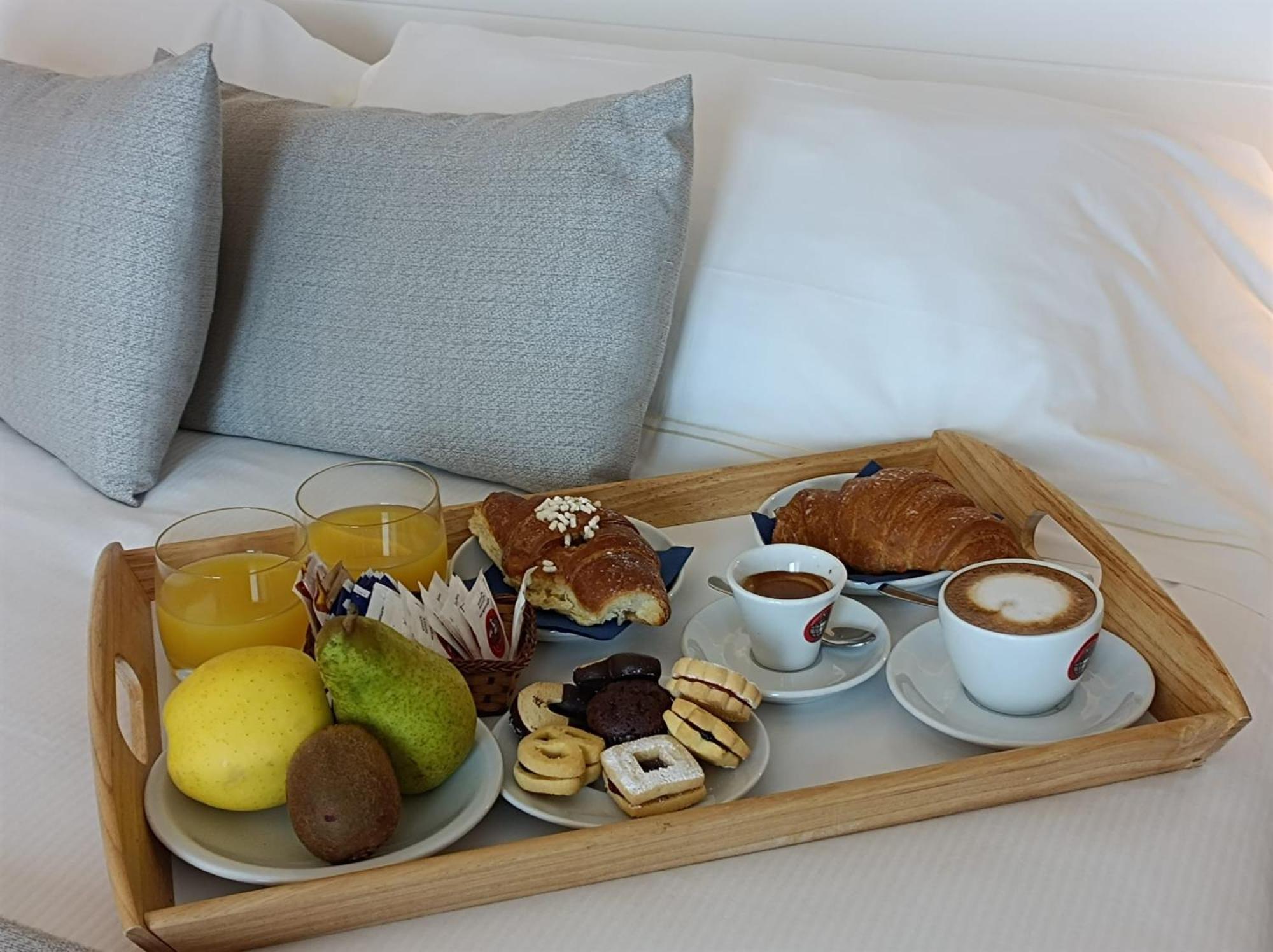 Hotel Villa Ambra ออร์เบเตลโล ภายนอก รูปภาพ